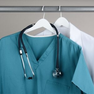 لباس فرم مطب